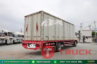 หกล้อตู้สิบบาน HINO FG8J 240 แรง ปี 2560