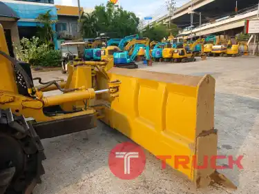 รถตักมือสอง KOMATSU WA80L ขนาดเท่ากับ WR8 สวยถามรายละเอียดที่คุณชัญญา 0658844400