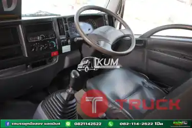 หกล้อเครน ISUZU FTR 240 แรง ปี 2560 เครน UNIC 5 ตัน 5 ปอก กระบะวัดนอกยาว 6.76 กว้าง 2.46 สูง 60
