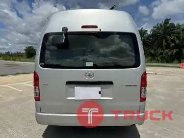 TOYOTA COMMUTER 3.0 AT ปี 2019