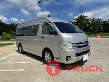TOYOTA COMMUTER 3.0 AT ปี 2019