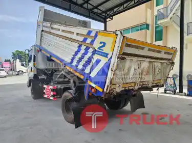 หกล้อดั้มพ์ Isuzu FTR 210 แรง ปี 65