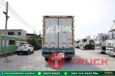 สิบล้อตู้เย็น ISUZU FVM กว้าง 2.30 ยาวนอก 7.80 สูง 2.30