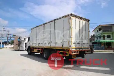 สิบล้อตู้สิบบาน Isuzu FVM 300 แรง ปี 60
