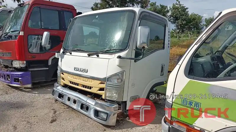 ISUZU NPR โรโบคอป 6ล้อกลาง, ระบบไฟ 24V. ,รุ่นยกหัวได้, เกียร์ออโต้ ,สินค้าเดิมๆเก่านอก