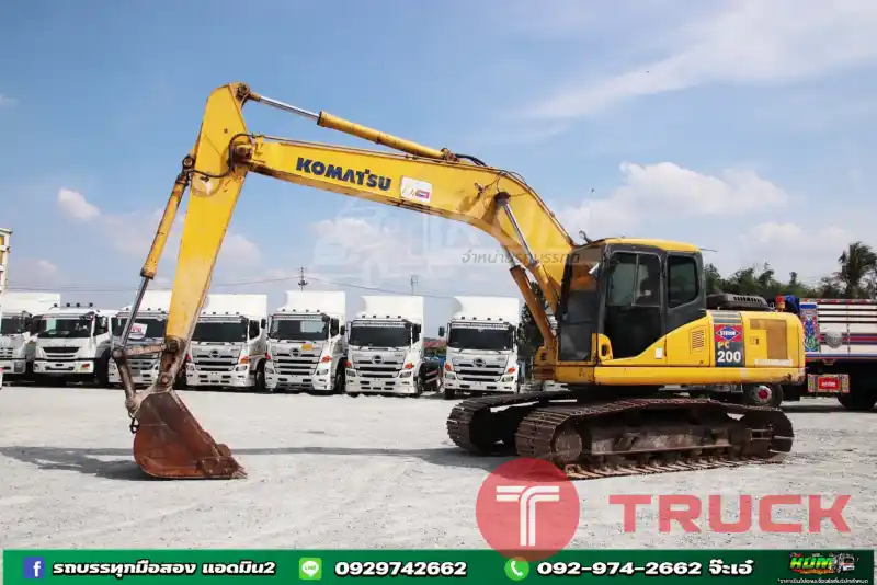ด่วนนน โปรแรงก่อนสิ้นปี แบ็คโฮ Komatsu PC200-7 150 แรง ปี 48