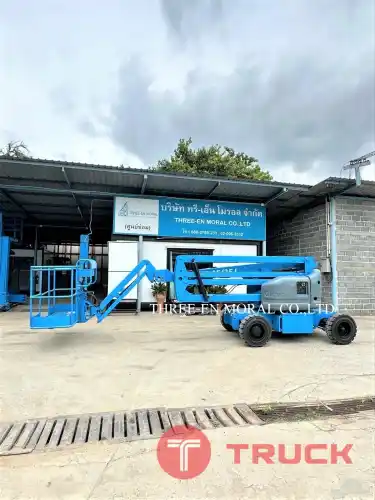 รถกระเช้า Boom Lift Genie Z45-25J