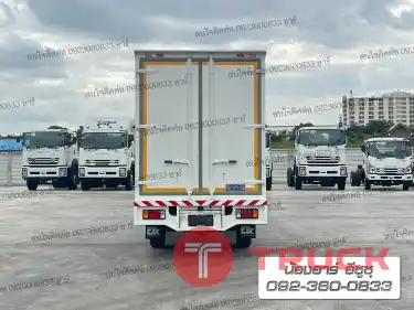 รถบรรทุก 4 ล้อใหญ่ ISUZU NLR ยูโร5