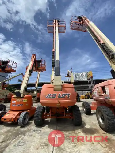 ขายรถกระเช้า JLG บูมตรง 600S สูง 18.36 เมตร มือสอง