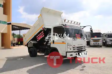 หกล้อดั้มพ์ ISUZU FRR 210 แรง ปี 66
