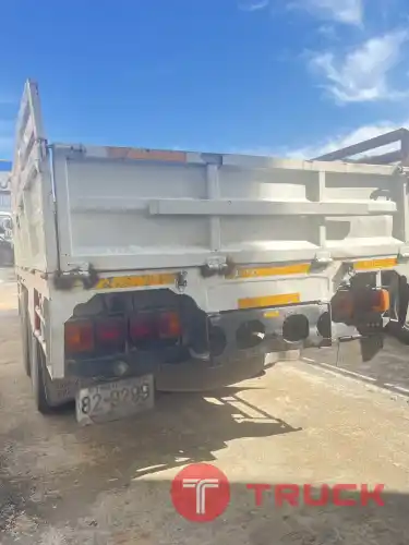ขาย รถบรรทุก 10 ล้อ ปี 2548 1 เพลา HINO FL1JTPA 212 แรงม้า สีขาว พร้อมเครื่องทุ่นแรง เครน น้ำหนัก 5 ตัน สภาพดี ตรวจรับรองทุกปี รถพร้อมใช้งาน