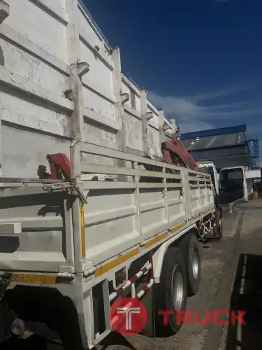 ขาย รถบรรทุก 10 ล้อ ปี 2548 1 เพลา HINO FL1JTPA 212 แรงม้า สีขาว พร้อมเครื่องทุ่นแรง เครน น้ำหนัก 5 ตัน สภาพดี ตรวจรับรองทุกปี รถพร้อมใช้งาน