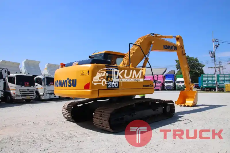 รถแบ็คโฮ Komatsu PC200-7 150 แรง ปี 48