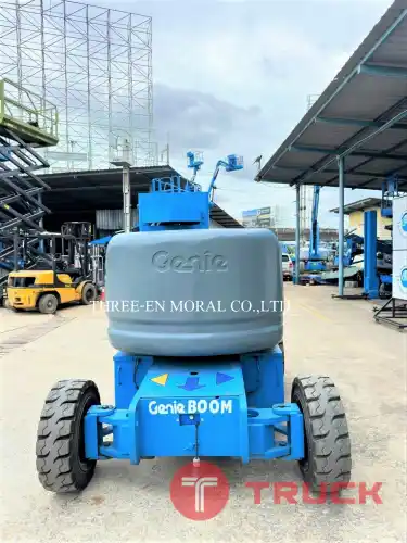 รถกระเช้า Boom Lift Genie Z45-25J