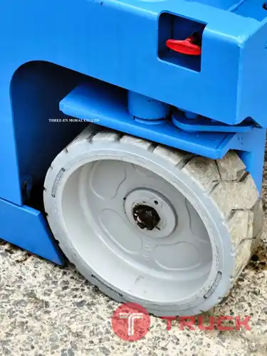 รถกระเช้า Scissor Lift Genie GS-3246