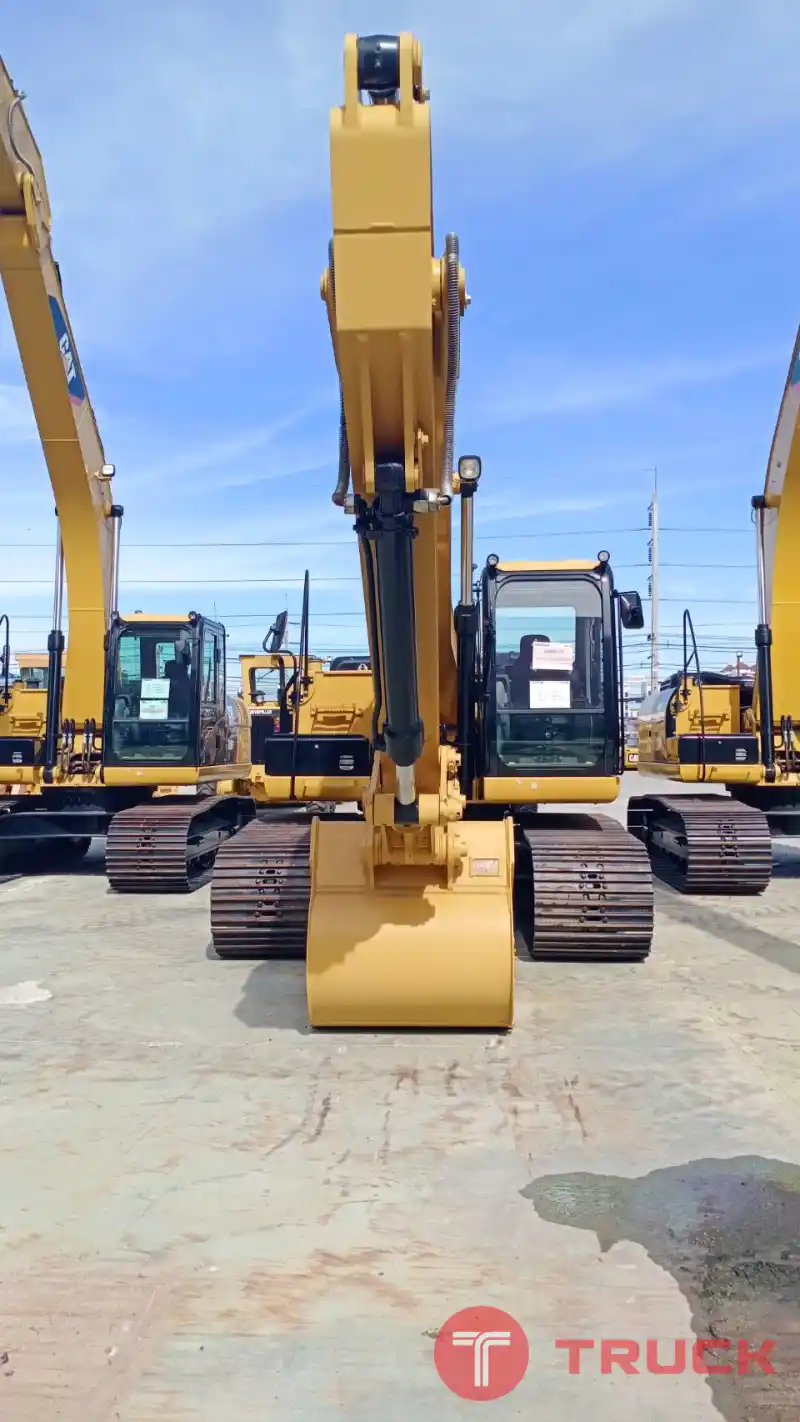 ขายรถขุด CAT 320D2 GC พร้อมใช้งาน