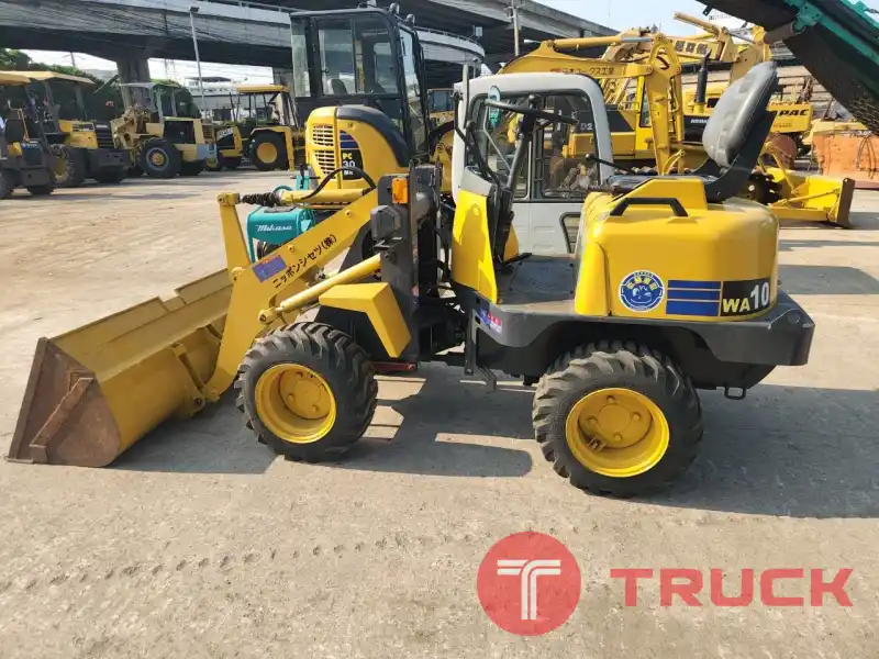 Komatsu WA10-1 นำเข้าจากญี่ปุ่น สภาพพร้อมใช้งาน LINE ID @sangenjp โทร 089-0080077,089-0050007,086-0044333,065-8844400 www.sangenjp.com www.nmc99.com