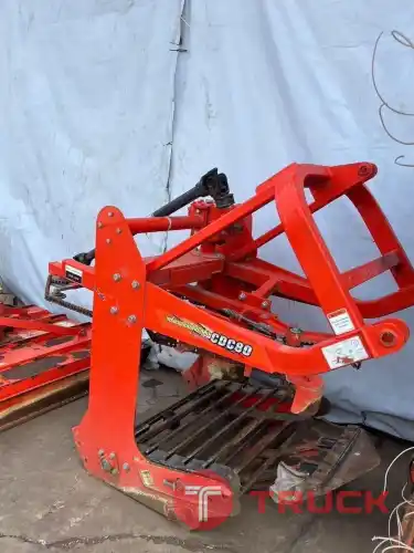 เครื่องขุดมันสำปะหลังตราช้าง รุ่น CDC80มือ2 งานขุดคุณภาพ ทดแทนแรงงาน ลดการสูญเสียผลผลิต ใส่รถ L47,L50 ขายสดราคา 39,000 บาท สนใจโทรสอบถาม 065-2401438 น้องเอิน สนใจเข้ามาเลือกดูที่ร้านได้จ้า