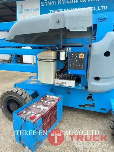 รถกระเช้า Boom Lift Genie Z45-25J