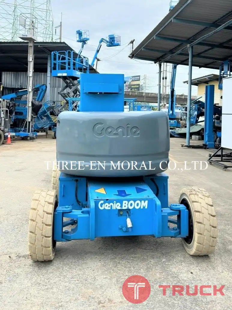 รถกระเช้า Boom Lift Genie Z45-25