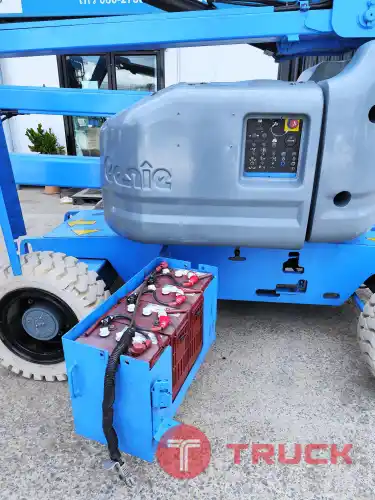 รถกระเช้า Boom Lift Genie Z45-25J