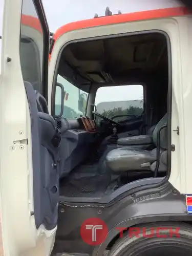 รหัสสินค้า N079 Hino 10 ล้อ เมก้า เพลาเดียว เครื่อง 260 แรง ยูโร2 ปี 48 กระบะพื้นเรียบ 6.5 ม. เครื่องดี ยางดี คัสซีสวย ราคา 760,000 บาท โทร 0839946814 หรือ 0645676569 น็อต