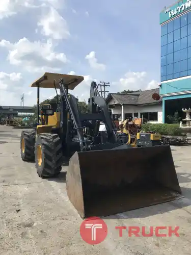 รถตัก KOMATSU WA80L ขนาดเท่ากับ WR8 แขนยาว พร้อมใช้ สอบถามที่คุณชัญญา 0658844400