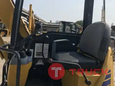 รถขุด KOMATSU PC28UU-2 ใช้งานมาน้อย สอบถามที่คุณชัญญา 0658844400