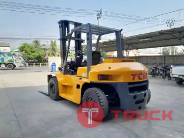 โฟล์คลิฟท์ โตโยต้า 6 ตัน