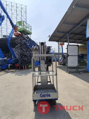 รถกระเช้า Personal Lift Genie AWP30S