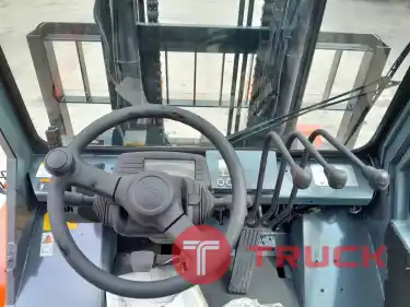โฟล์คลิฟท์ TOYOTA 7 ตัน