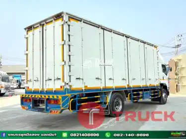 หกล้อตู้สิบบาน ISUZU FTR 240แรงม้า ปี 62. 3776