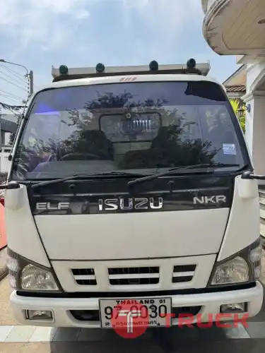 ขายรถบรรทุกของ 6ล้อ ดั๊มพ์ปี2007พ.ศ.2550 Isuzu สีขาว NKR 71 LY 52E