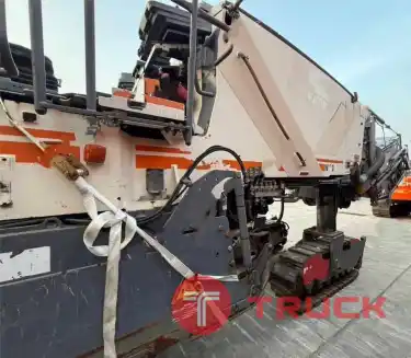 รถกัดถนน Milling recycling Wirtgen w220
