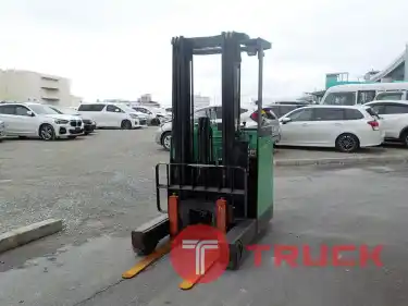 รถยกไฟฟ้ายืนขับ TOYOTA รุ่น 7 ปี 2017 ขนาด 1.5 ตัน เสาเข้าตู้ ยกสูง 5 เมตร