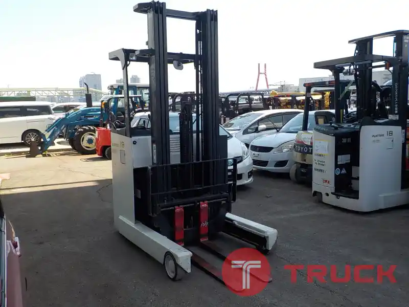 รถฟอร์คลิฟท์ไฟฟ้านั่งขับ TOYOTA 8FB15 รุ่นล่าสุด ปี 2019 ยกสูง 4 เมตร sideshift