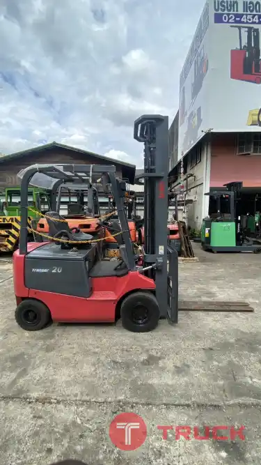 รถยกไฟฟ้าแบบนั่งขับ NICHIYU รุ่น 75 ขนาด 2 ตัน เสา 3 ท่อน ยกสูง 6.3 เมตร