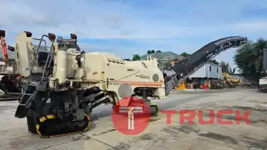 รถกัดถนนWIRTGEN W1000F
