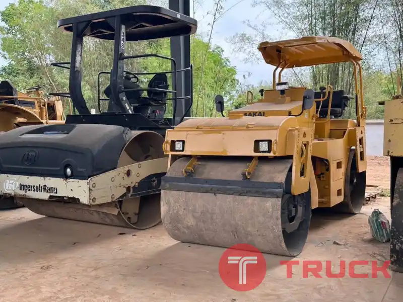 รถบรคดาว์น 7 ตัน SAKAI SW650