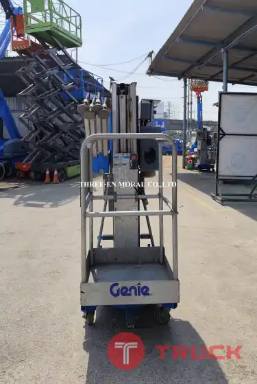 รถกระเช้า Personal Lift Genie AWP30S