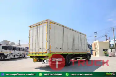 หกล้อตู้สิบบาน HINO VICTOR 500 240แรงม้า ปี 65 8520