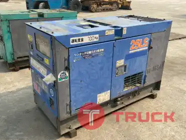 เครื่องปั่นไฟ 25KVA DENYO DCA25LSK 3446ชั่วโมง โทร 0806565422 หนิง