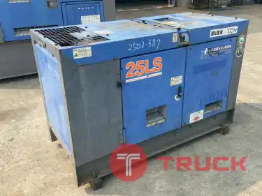 เครื่องปั่นไฟ 25KVA DENYO DCA25LSK 3446ชั่วโมง โทร 0806565422 หนิง