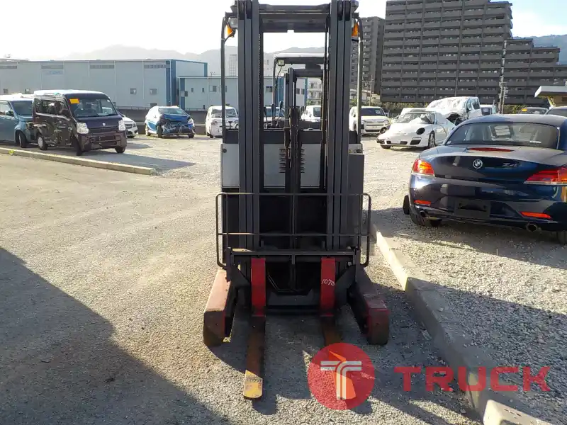 รถยกไฟฟ้า&nbsp;NICHIYU&nbsp;รุ่น 75&nbsp; ขนาด 1.5 ตัน FULLFREE&nbsp;เสาสามท่อน ยกสูง 5 เมตร งายาว 1070 มม.