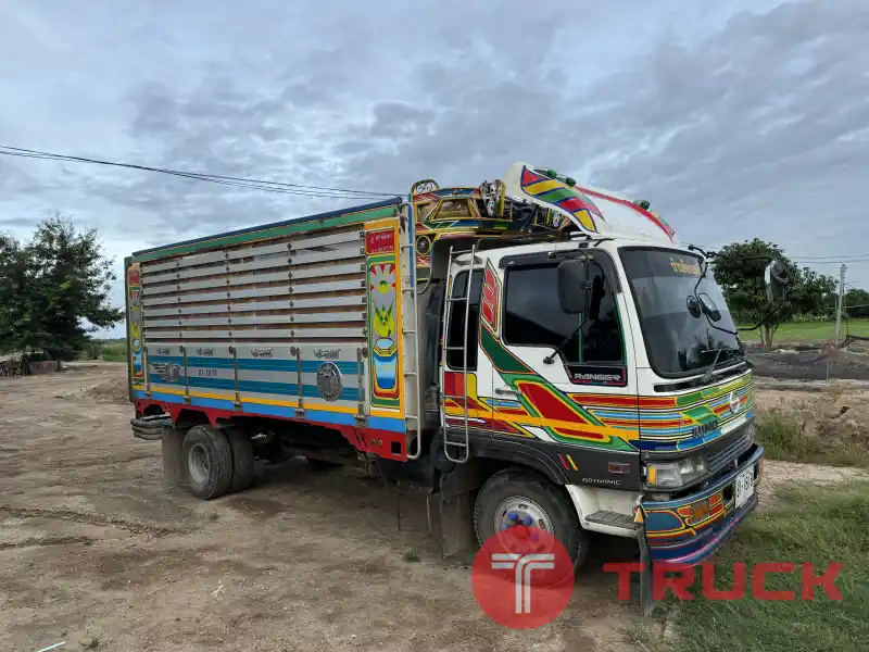รถบรรทุก HINO 6 ล้อ ดั้มพ์คอกเกษตร รถบรรทุก HINO 6 ล้อ ดั้มพ์คอกเกษตร