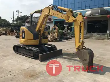 รถขุด KOMATSU PC28UU-2 ใช้งานมาน้อย สอบถามที่คุณชัญญา 0658844400