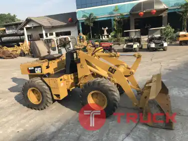 รถตัก CAT WS200 พร้อมใช้งาน สอบถามที่คุณชัญญา 0658844400