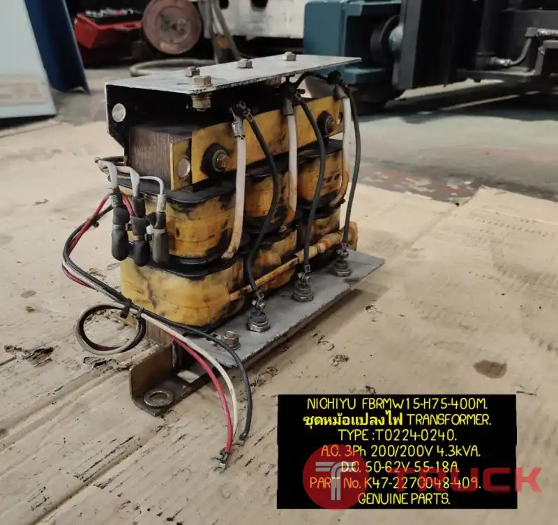 จำหน่ายอะไหล่รถยกไฟฟ้า ชุดหม้อแปลงไฟ TRANSFORMER ASSY A.C. 3Ph 200 200V 4.3kVA อะไหล่แท้ถอดจากรถนอกนำเข้า ไม่เคยใช้งานในไทย ถอดประกอบโดยช่างผู้เชี่ยวชาญ รับประกัน 90 วัน D.C. 50-62V 55-18A