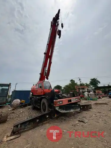 รถเครน4ล้อ25ตันTANANO TR250-M6
