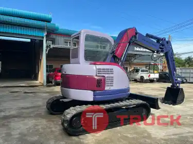 แมคโค Komatsu Pc 50 uu